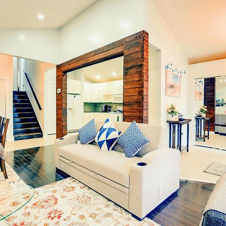 Furnished Family Home Near Toronto - Great Location Game Room - Backyard - Parking & Self Checkin Pickering Eksteriør bilde