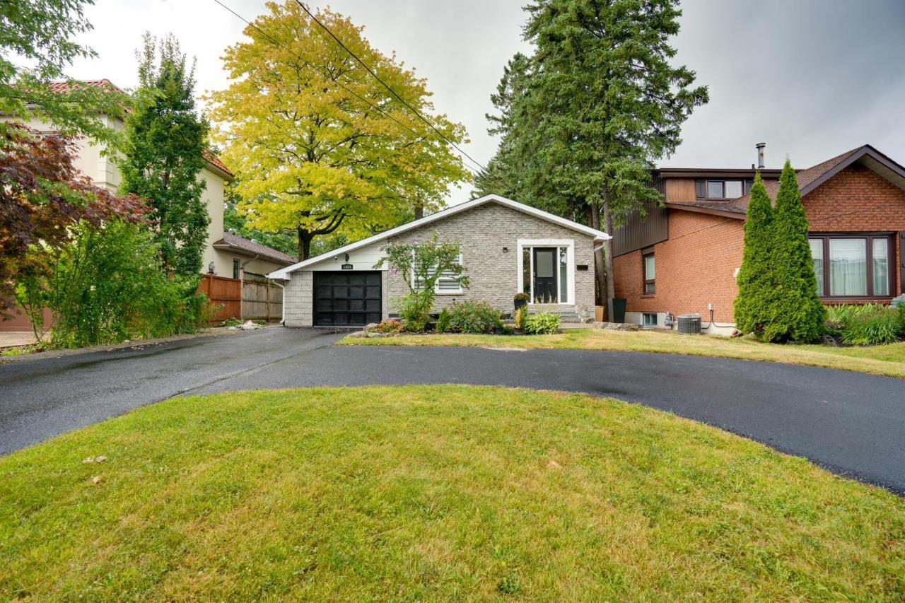 Furnished Family Home Near Toronto - Great Location Game Room - Backyard - Parking & Self Checkin Pickering Eksteriør bilde