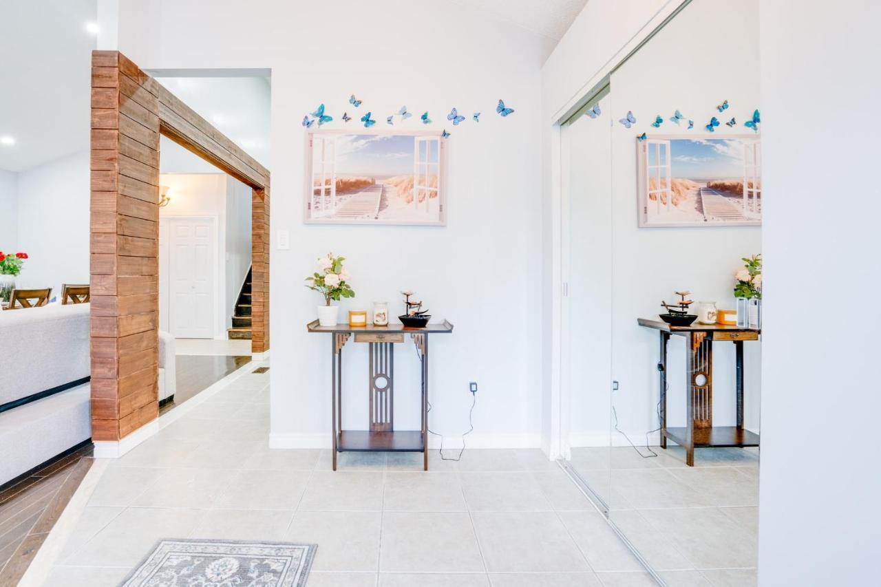 Furnished Family Home Near Toronto - Great Location Game Room - Backyard - Parking & Self Checkin Pickering Eksteriør bilde